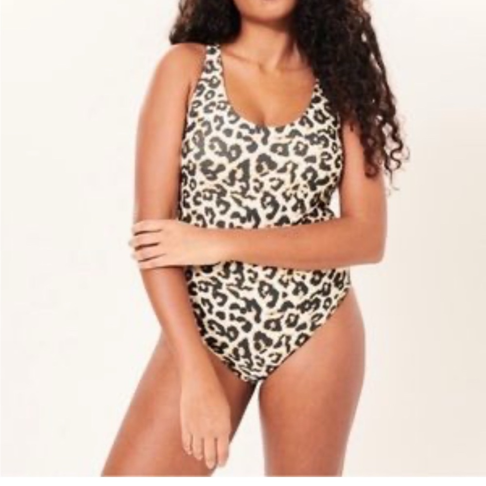Abercrombie & Fitch Leopard Print Swimsuit Size M worn once
